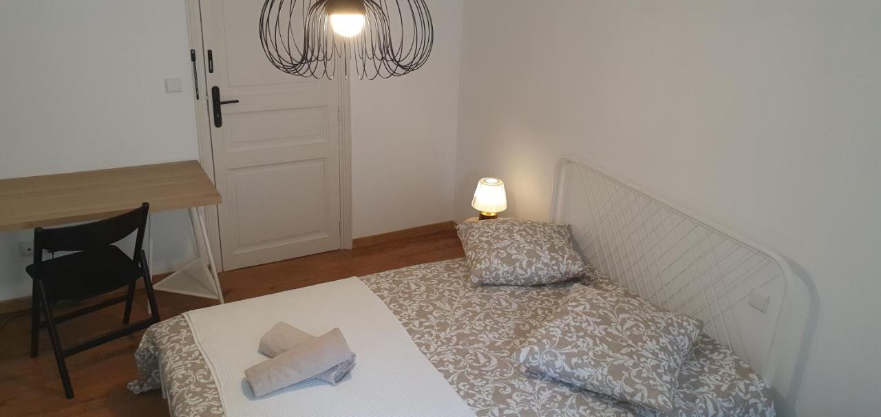 Santocha : Appartement En Plein Coeur De Ville ! Καρκασόν Εξωτερικό φωτογραφία