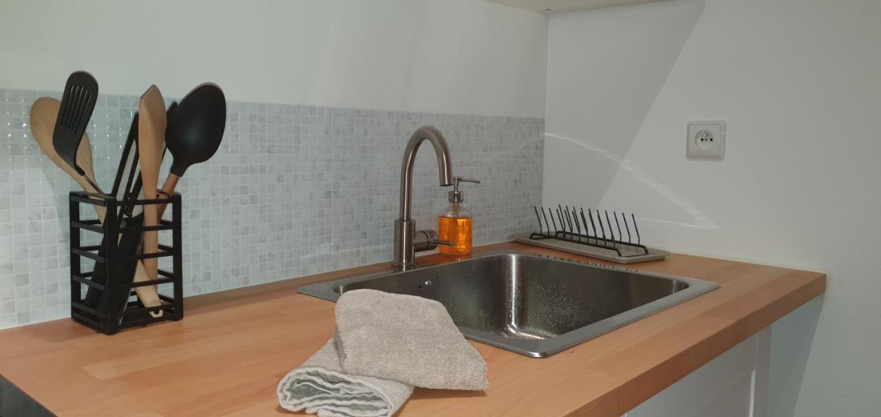 Santocha : Appartement En Plein Coeur De Ville ! Καρκασόν Εξωτερικό φωτογραφία