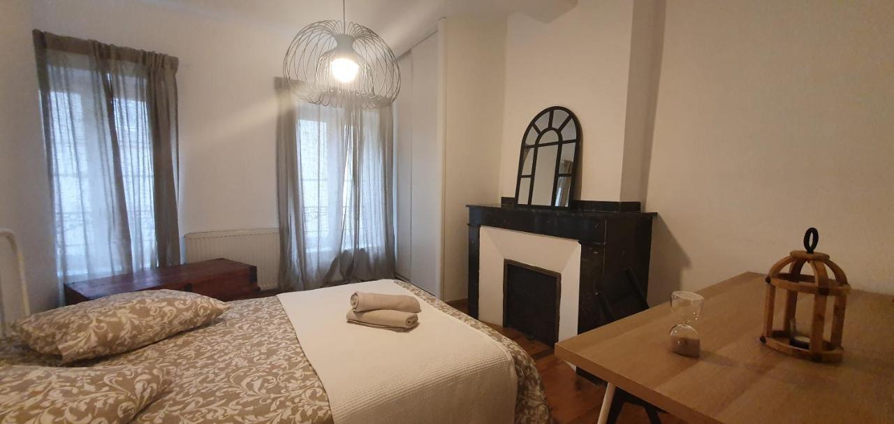 Santocha : Appartement En Plein Coeur De Ville ! Καρκασόν Εξωτερικό φωτογραφία